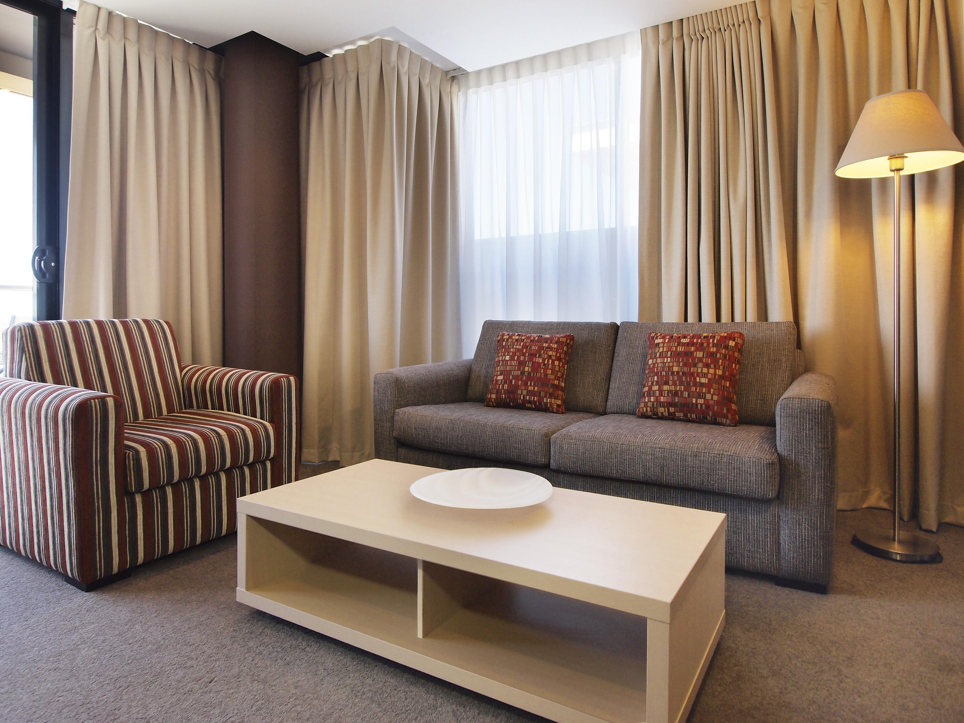 Oaks Adelaide Horizons Suites Extérieur photo