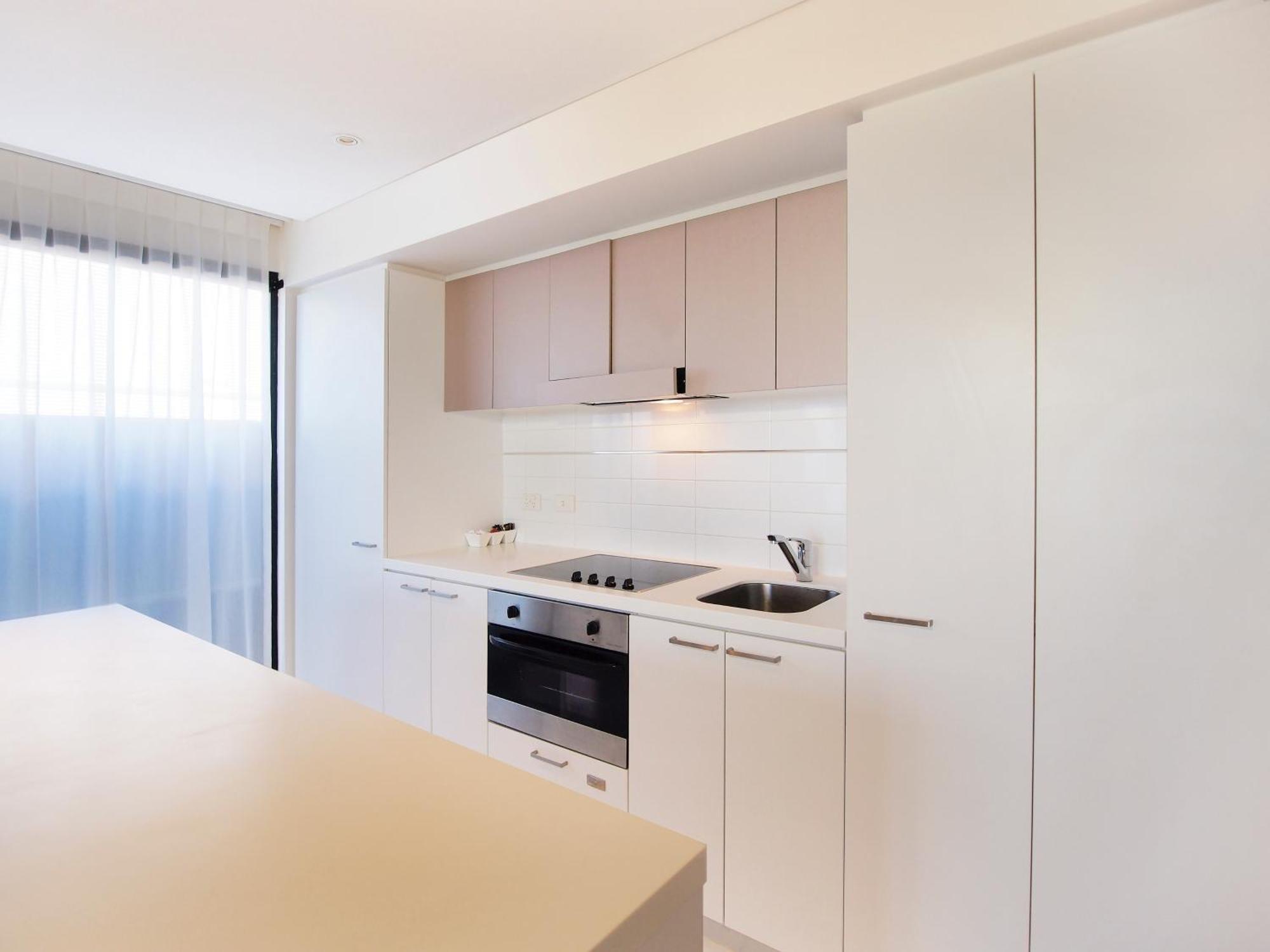 Oaks Adelaide Horizons Suites Extérieur photo