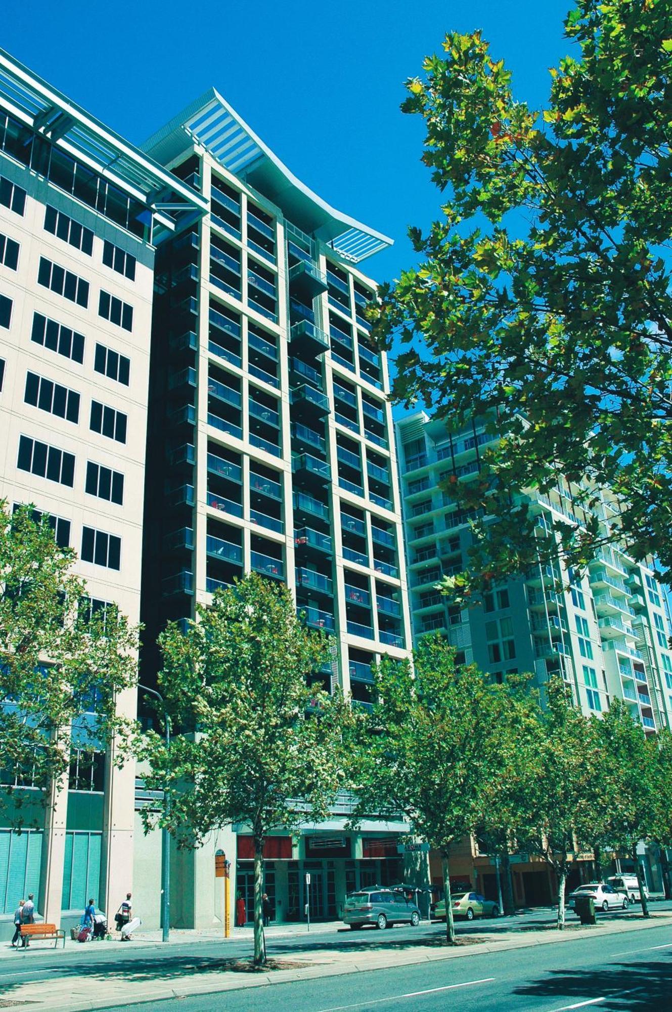 Oaks Adelaide Horizons Suites Extérieur photo
